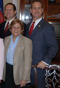 Ros-Lehtinen e i due fratelli Diaz