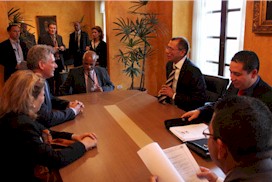 Il Primo vicepresidente dei Consigli di Stato e dei Ministri di Cuba, Miguel Daz-Canel durante lincontro con il vicepresidente ecuadoriano, Jorge Glas Espinel.