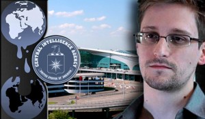 Edward-Snowden-Not-Leaving-Moscow-Airport-650x378